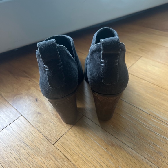 Vince Camuto Suede Gigietta Booties in Dark Gray - Picture 2 of 3